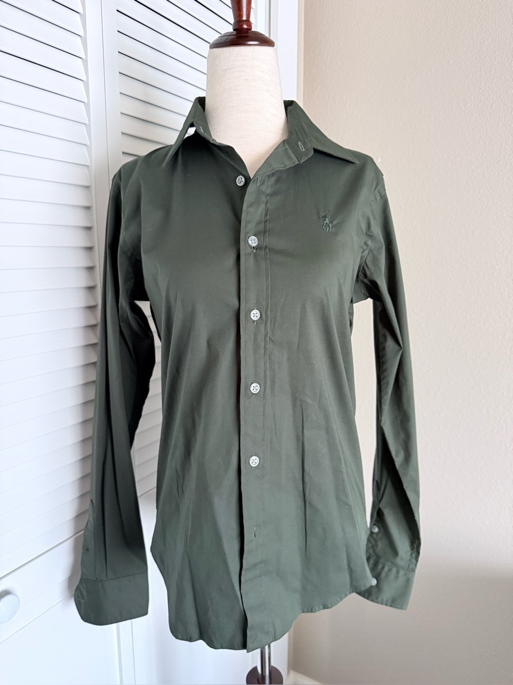 Ralph Lauren woMen's Olive Green Button-Up Shirt Size 4 EUC